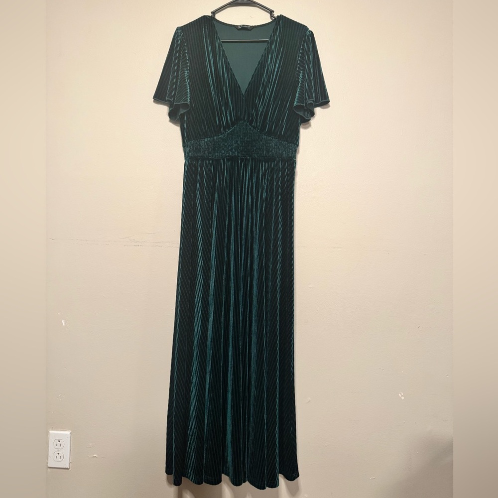 Simple Deep Green Maxi Dress